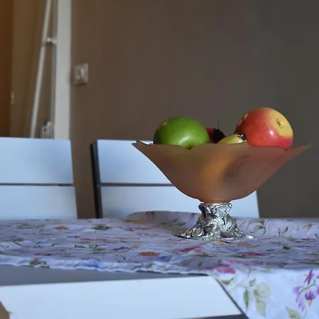 Mantilaria * Тира
